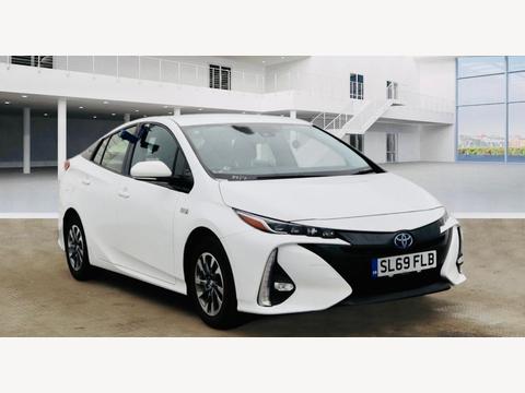 Toyota Prius Hatchback 1.8 VVT 8.8kWh Business Edition Plus CVT Euro 6 (s/s) 5dr