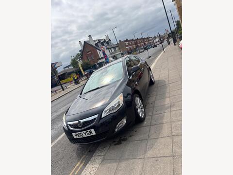Vauxhall Astra Hatchback 1.4T 16v SE Euro 5 5dr