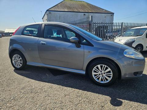 Fiat Grande Punto Hatchback 1.4 Dynamic Dualogic 3dr