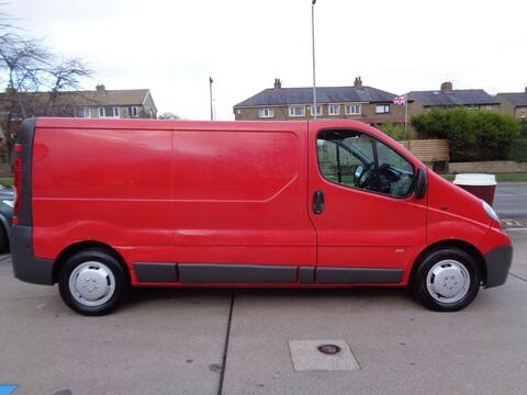 Vauxhall Vivaro Panel Van 2.0 2900 CDTi ecoFLEX FWD L3 4dr