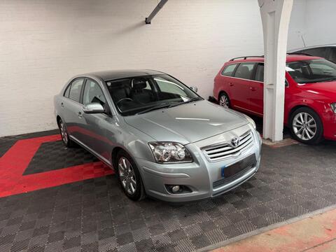 Toyota Avensis Hatchback 1.8 VVT-i TR 5dr