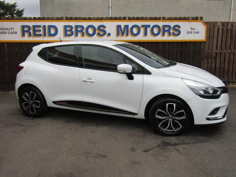 Renault Clio Hatchback 0.9 TCe Play Euro 6 (s/s) 5dr
