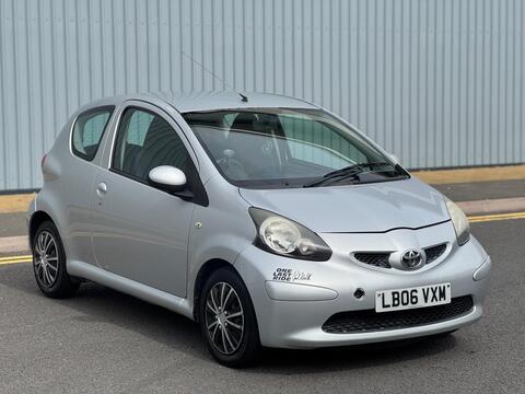 Toyota AYGO Hatchback 1.0 VVT-i + MultiMode Euro 4 3dr