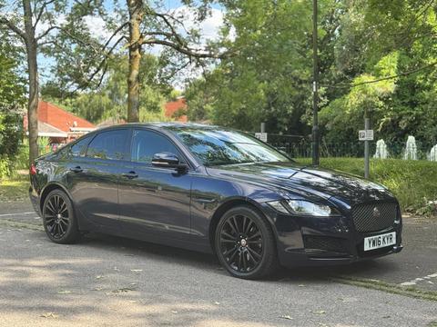 Jaguar XF Saloon 2.0d Portfolio Auto Euro 6 (s/s) 4dr