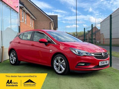 Vauxhall Astra Hatchback 1.4i Turbo SRi Nav Euro 6 5dr
