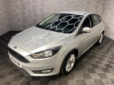 Ford Focus Hatchback 1.0T EcoBoost Zetec Euro 6 (s/s) 5dr