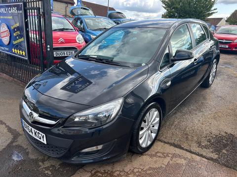 Vauxhall Astra Hatchback 1.6 16v Design Euro 5 5dr