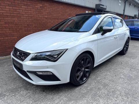 SEAT Leon Hatchback 1.5 TSI EVO FR Black Edition Euro 6 (s/s) 5dr
