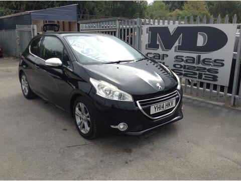 Peugeot 208 Hatchback 1.2 VTi Allure Euro 5 3dr
