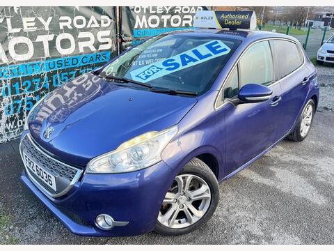 Peugeot 208 Hatchback 1.4 HDi Allure Euro 5 5dr