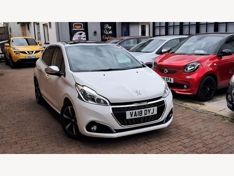 Peugeot 208 Hatchback 1.2 PureTech Allure Premium Euro 6 (s/s) 5dr
