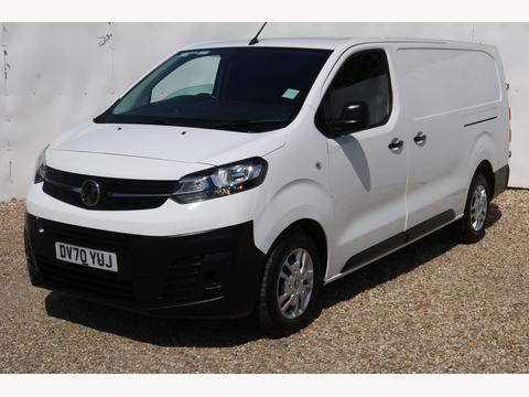 Vauxhall Vivaro Panel Van 2.0 Turbo D 3100 Dynamic L2 H1 Euro 6 (s/s) 6dr