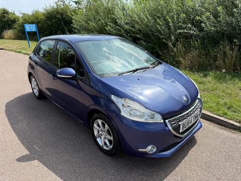Peugeot 208 Hatchback 1.2 VTi PureTech Active Euro 5 5dr