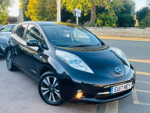Nissan Leaf Hatchback 30kWh Tekna Auto 5dr