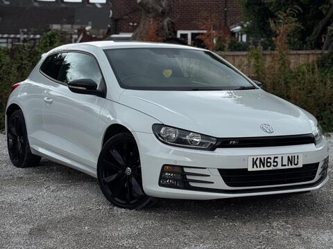 Volkswagen Scirocco Hatchback 2.0 TDI BlueMotion Tech R-Line DSG Euro 6 (s/s) 3dr