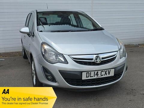 Vauxhall Corsa Hatchback 1.4 16V SE Euro 5 5dr