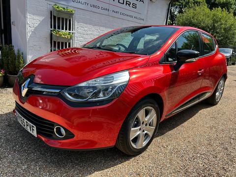 Renault Clio Hatchback 0.9 TCe Dynamique Nav Euro 6 (s/s) 5dr