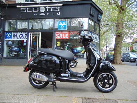 Piaggio Vespa GTS 300 Scooter 300 Super ABS CVT Euro 4