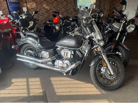 Yamaha XVS1100 Custom Cruiser 1100 Drag Star Classic