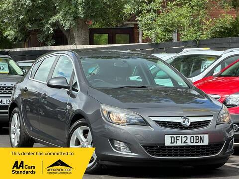 Vauxhall Astra Hatchback 1.7 CDTi ecoFLEX 99g SRi Euro 5 (s/s) 5dr