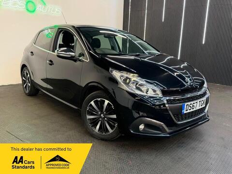 Peugeot 208 Hatchback 1.2 PureTech Allure Premium Euro 6 (s/s) 5dr