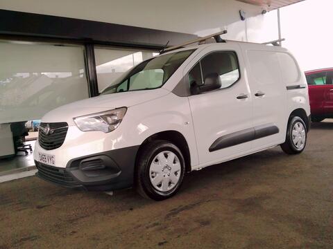Vauxhall Combo Panel Van 1.5 Turbo D 2000 Edition L1 H1 Euro 6 (s/s) 4dr