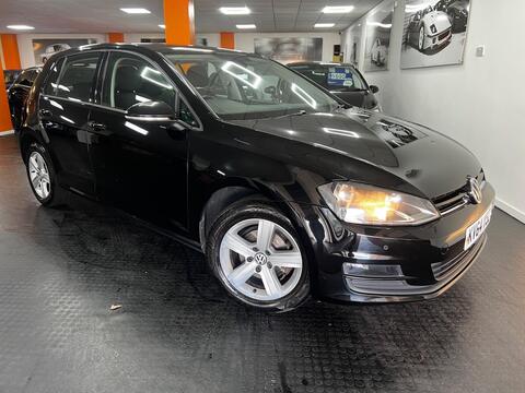 Volkswagen Golf Hatchback 1.6 TDI BlueMotion Tech Match Euro 5 (s/s) 5dr