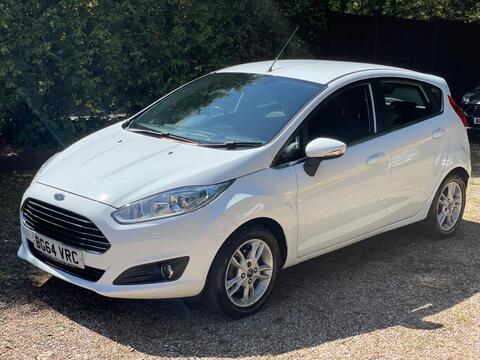 Ford Fiesta Hatchback 1.25 Zetec Euro 5 5dr
