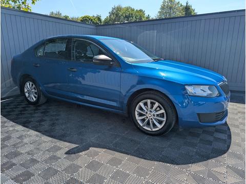 Skoda Octavia Hatchback 1.6 TDI S DSG Euro 6 (s/s) 5dr