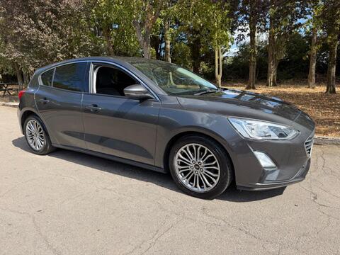 Ford Focus Hatchback 1.0T EcoBoost Titanium X Euro 6 (s/s) 5dr