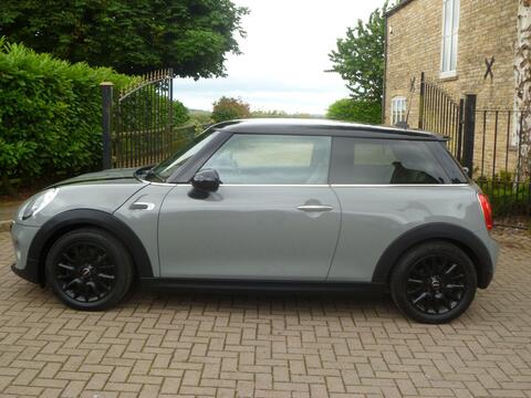 MINI Hatch Hatchback 1.5 Cooper Auto Euro 6 (s/s) 3dr