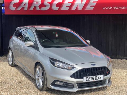 Ford Focus Hatchback 2.0T EcoBoost ST-2 Euro 6 (s/s) 5dr