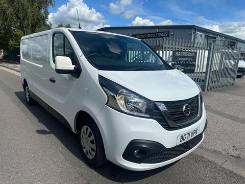 Nissan NV300 Panel Van 2.0 dCi 30 Acenta L2 H1 Euro 6 4dr