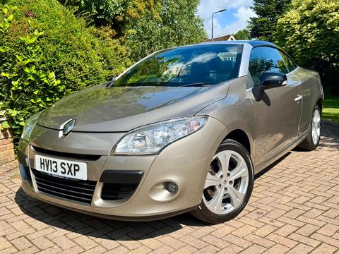 Renault Megane Convertible 1.5 dCi Dynamique TomTom EDC Euro 5 2dr