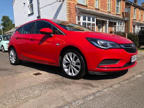 Vauxhall Astra Hatchback 1.4i Design Euro 6 5dr