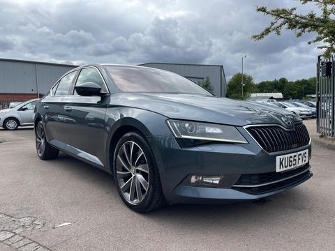 Skoda Superb Hatchback 2.0 TDI Laurin & Klement DSG Auto 6Spd 4WD Euro 6 (s/s) 5dr