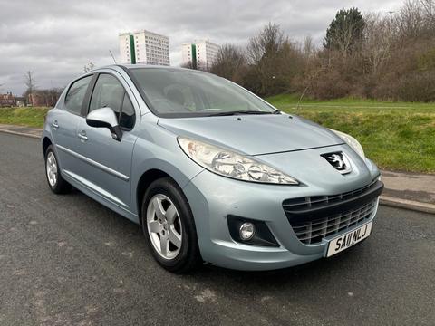 Peugeot 207 Hatchback 1.4 Envy Euro 5 5dr