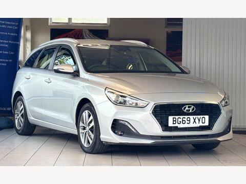 Hyundai i30 Estate 1.6 CRDi SE Nav Tourer Euro 6 (s/s) 5dr