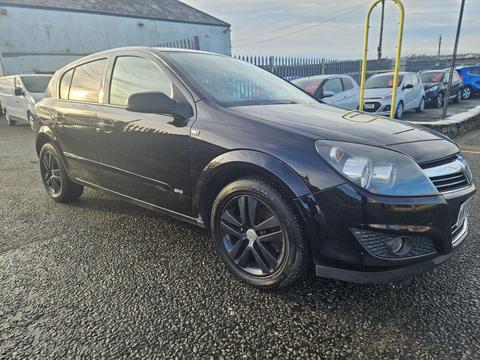 Vauxhall Astra Hatchback 1.9 CDTi 8v SXi 5dr