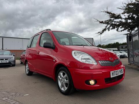 Toyota Yaris Verso Hatchback 1.4 D-4D T Spirit 5dr