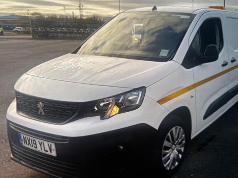 Peugeot Partner Panel Van 1.6 BlueHDi 1000 Professional Standard Panel Van SWB Euro 6 (s/s) 5dr