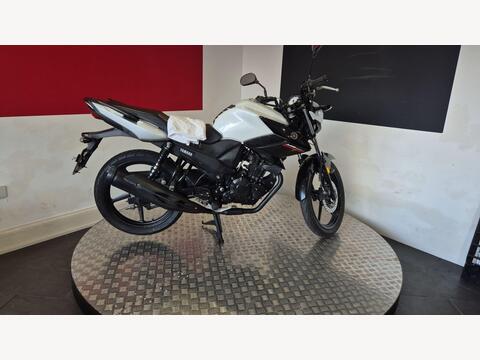 Yamaha YS125 Naked 125 Euro 4
