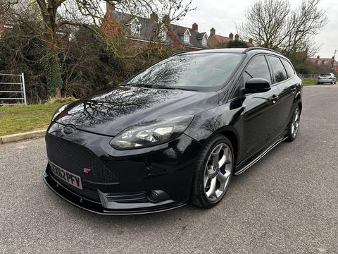 Ford Focus Estate 2.0T EcoBoost ST-3 Euro 5 (s/s) 5dr