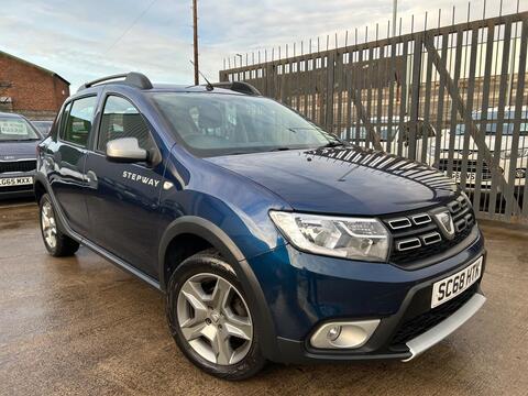 Dacia Sandero Stepway Hatchback 0.9 TCe Essential Euro 6 (s/s) 5dr