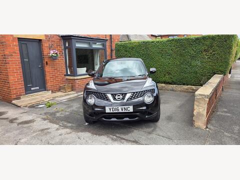 2016 Nissan Juke, photograph 3