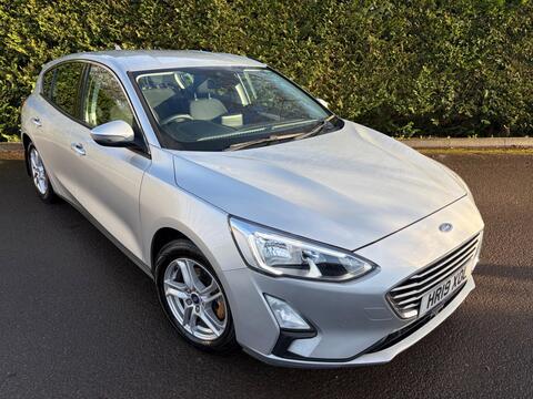 Ford Focus Hatchback 1.0T EcoBoost Zetec Euro 6 (s/s) 5dr