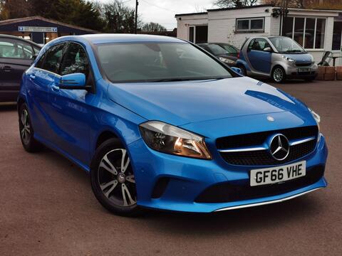 Mercedes-Benz A Class Hatchback 1.5 A180d SE (Executive) Euro 6 (s/s) 5dr