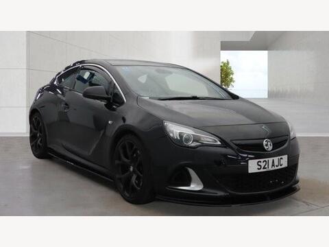 Vauxhall Astra GTC Coupe 2.0T VXR Euro 5 (s/s) 3dr