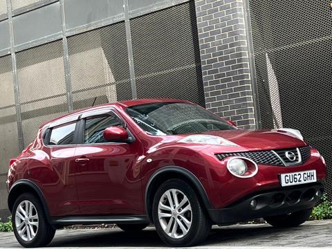 Nissan Juke SUV 1.6 Tekna CVT Euro 5 5dr