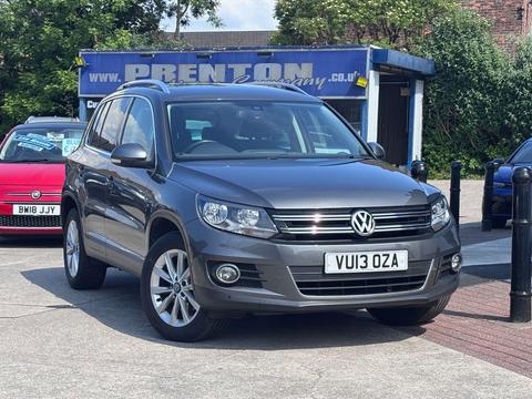 Volkswagen Tiguan SUV 2.0 TDI BlueMotion Tech SE 4WD Euro 5 (s/s) 5dr